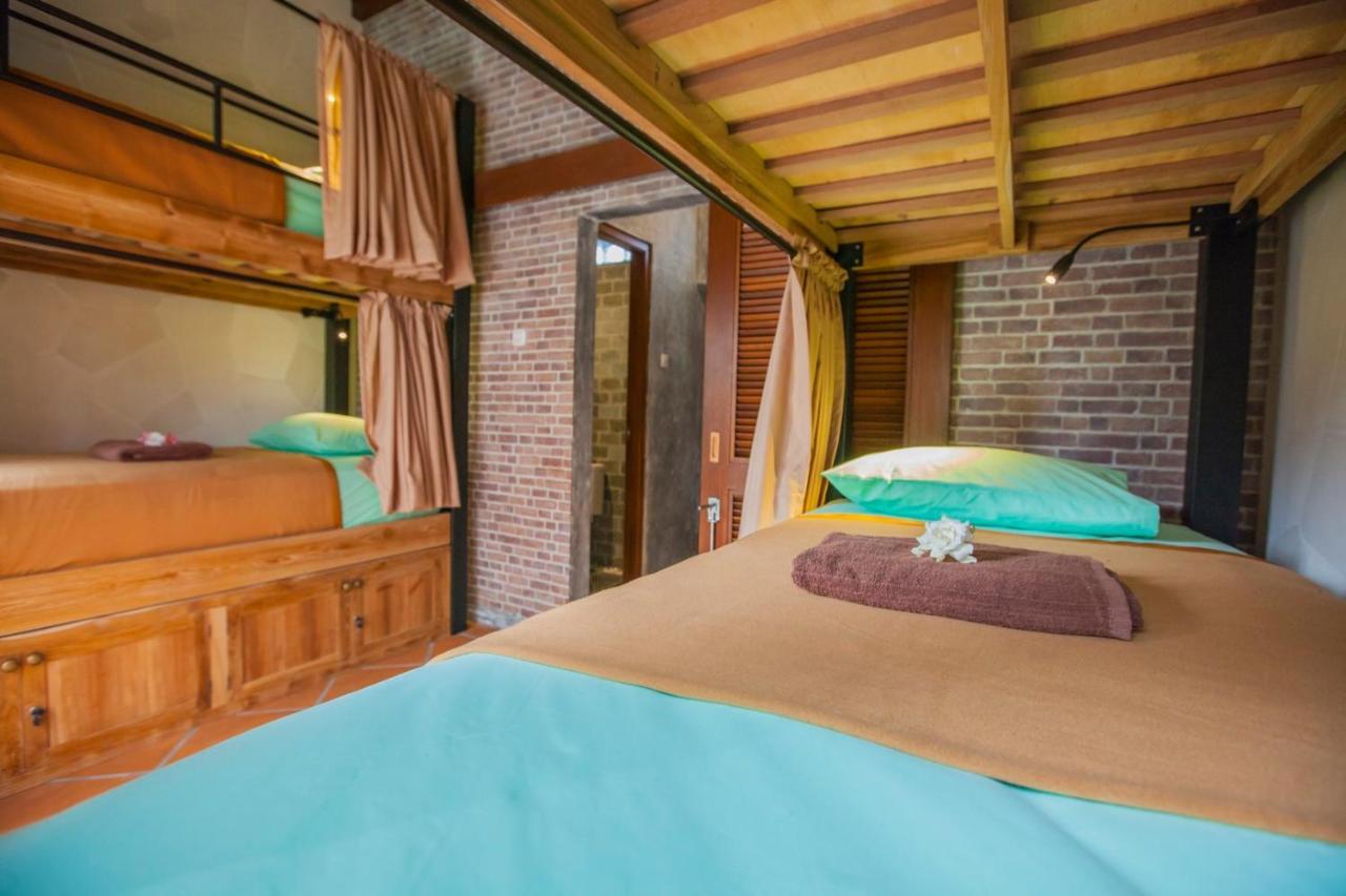 Black Pearl Hostel Canggu  Exterior photo